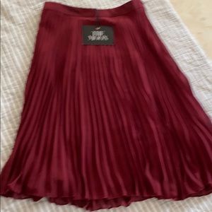 SKIRT SIZE S BURGUNDY